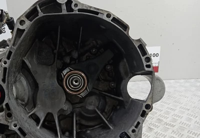 МКПП Nissan Primera P12
